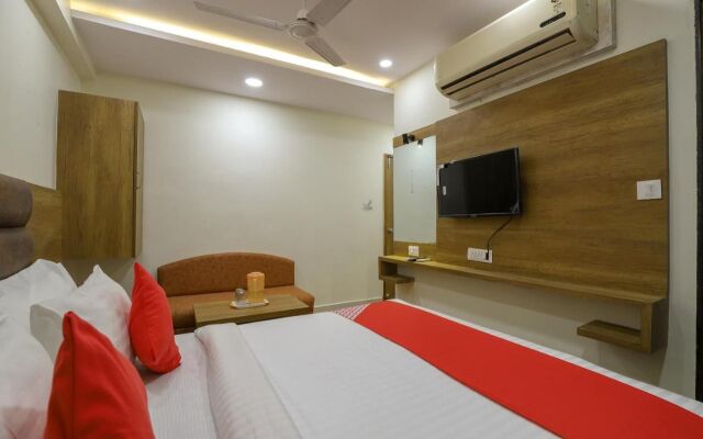 OYO 49797 Hotel Shubham Inn