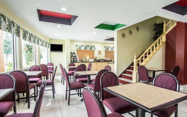 Quality Inn - Near Serenoa Golf Club