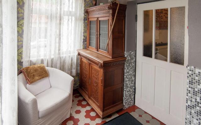 Spacious Holiday Home in Unterschönau near Forest