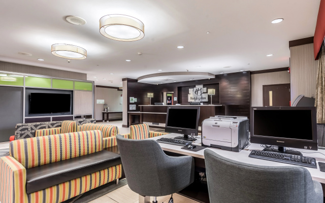 Holiday Inn Indianapolis Downtown by IHG