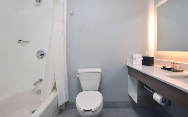 Brookstone Lodge near Biltmore Village, Ascend Hotel Collection by Choice Hotels International