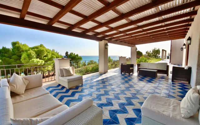 Villa Limoni by KlabHouse