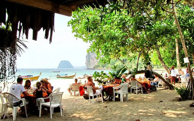 Koh Mook Charlie Beach Resort & Hotel