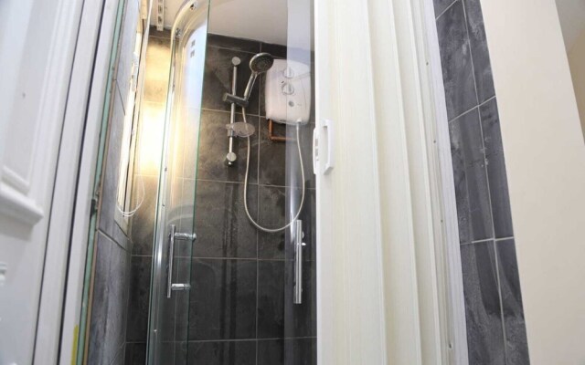 Budget 4-bedrooms In Thamesmead