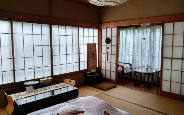 Hakone Miyagino House
