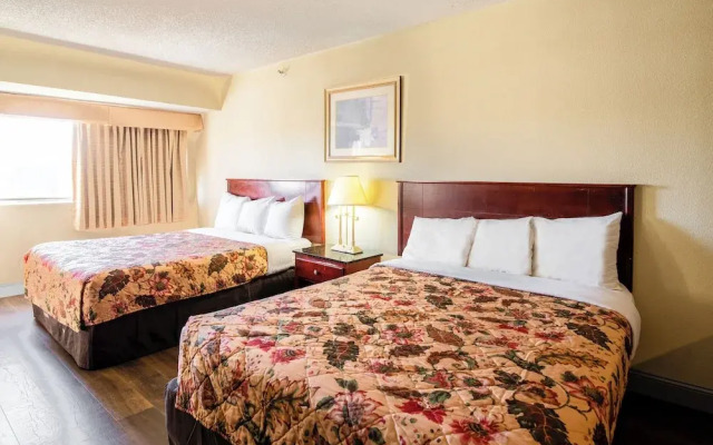 Dominion Inn & Suites