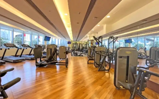 Address Dubai mall Balcony Burj view