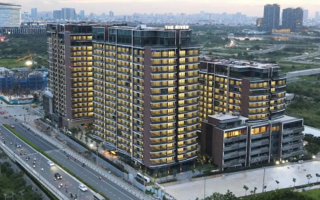 Odela The River Metropole Apt Hotel