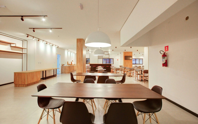 Summit Suítes Hotel Cruzeiro