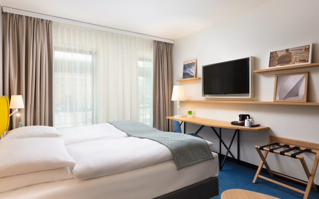 Holiday Inn Gdansk - City Centre by IHG - Image 4