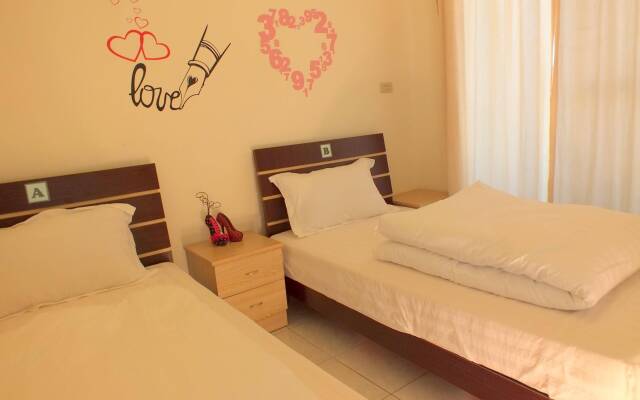 Single Flight Backpackers