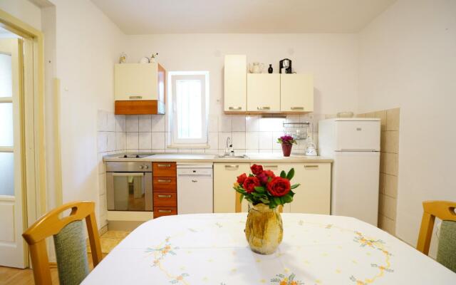 Marija - 120 m From the Beach - A1