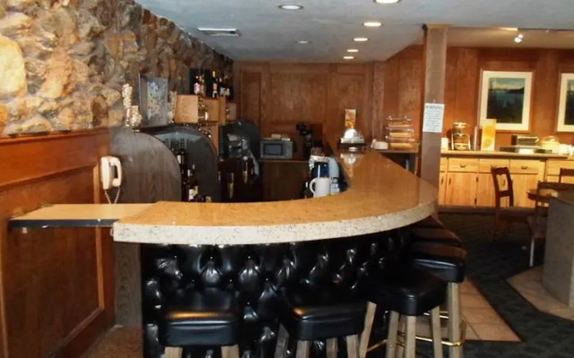 Quality Inn & Suites South Lake Tahoe