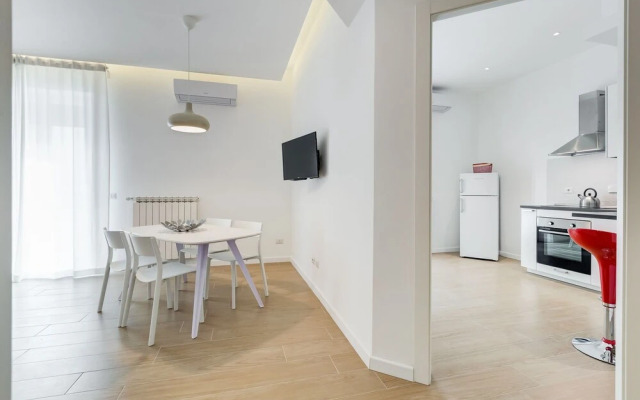 Lovely  3 rooms apartment close Trastevere Station