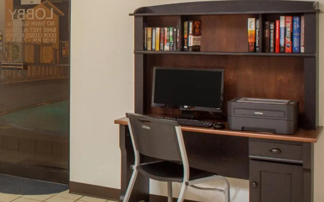 Super 8 Springdale AR