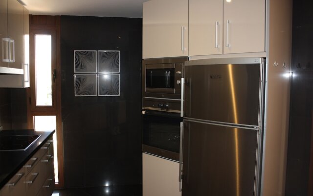 Frontline Penthouse With Private Pool