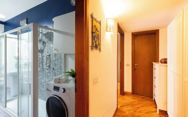 notaMi - Trendy Corner Fashion District