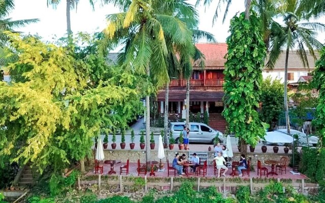 Mekong Charm Riverside