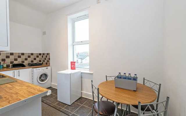 Two Bedroom Apartment by Guestz