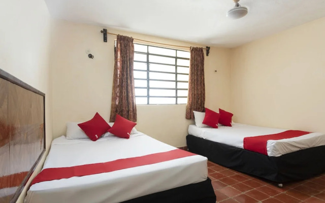 OYO Hotel Los Arcos