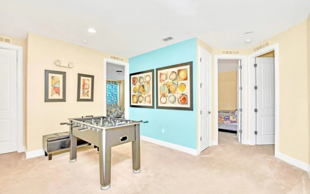 10br Luxury Mansion w Private Pool Netflix