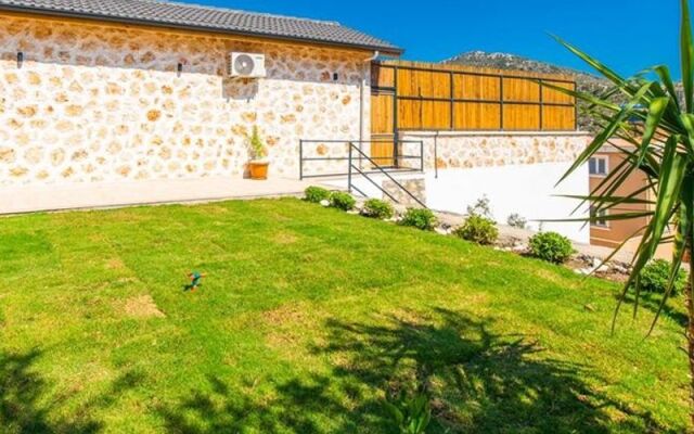 Villa  Sargas