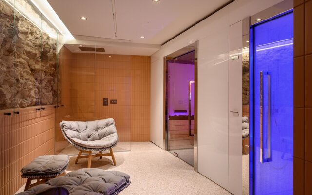 Zlata Ladjica Boutique Hotel