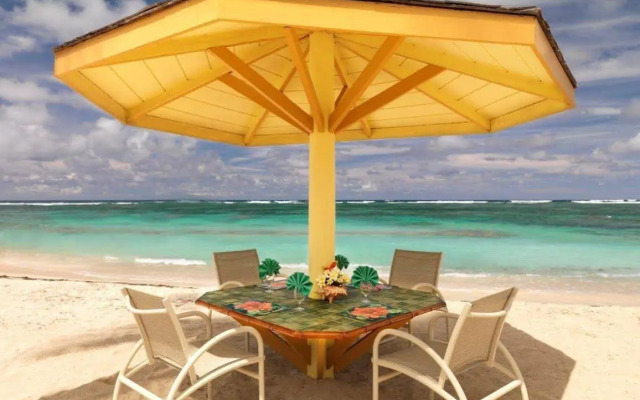 Nisbet Plantation Beach Club