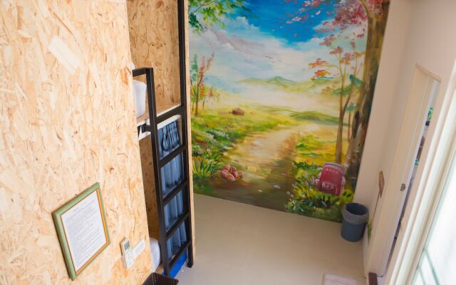 Shining Forest Hostel