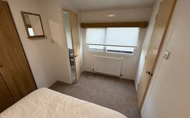 Cozy Coastal Caravan in Eyemouth