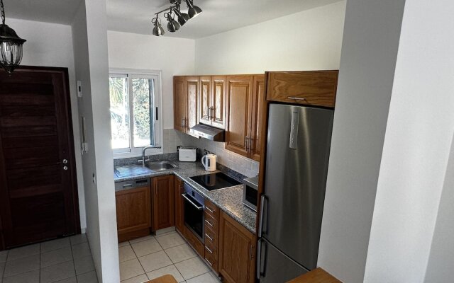Paradeisos is a Stunning 2-bed House in Polis