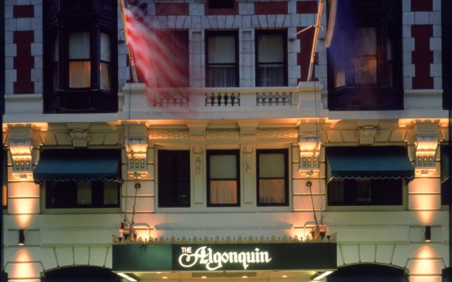 The Algonquin Hotel Times Square, Autograph Collection