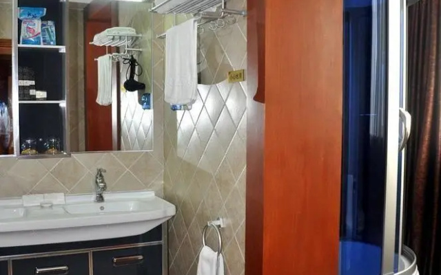 Oulaijia Hotel