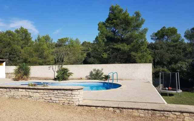 Appartement à Nîmes en pleine nature avec Piscine