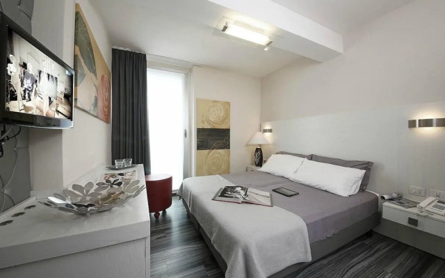 Hotel Atelier Gardone Riviera & Beach