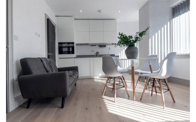 Finchley Modern Studio Apartments M