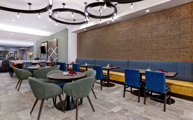 Hilton Garden Inn Cedar Rapids