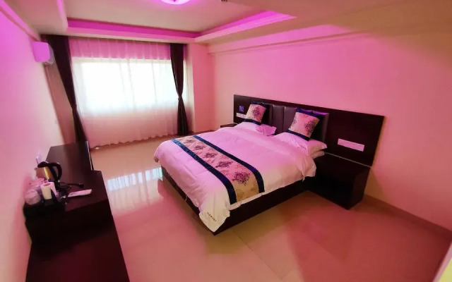 Yipin Holiday Hostel
