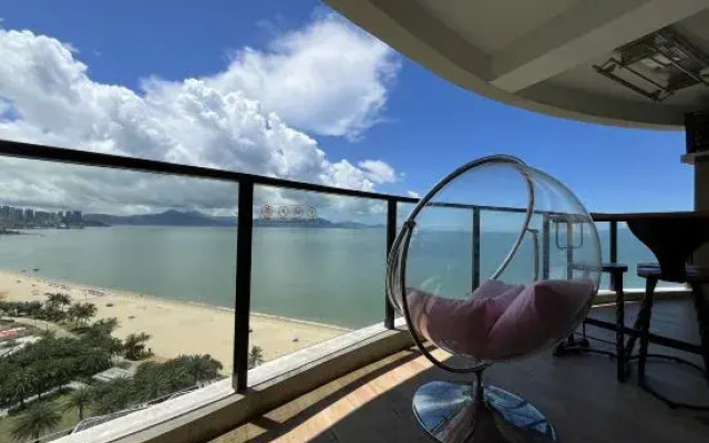 Shijian Hai Boutique Homestay (Xiaojing Bay Branch, Huizhou)