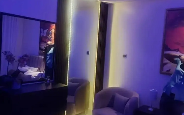 Beautiful 2-bed Apartment in Lekki