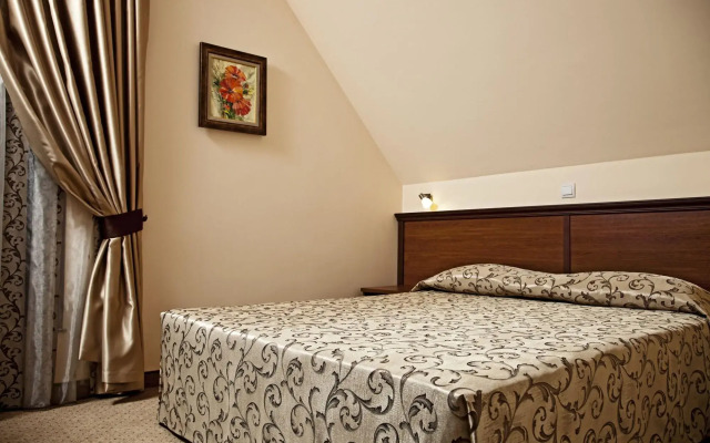 Hotel Favorit
