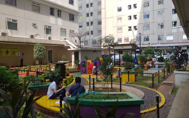 Contemporary Studio Apartment at Gading Nias Residence