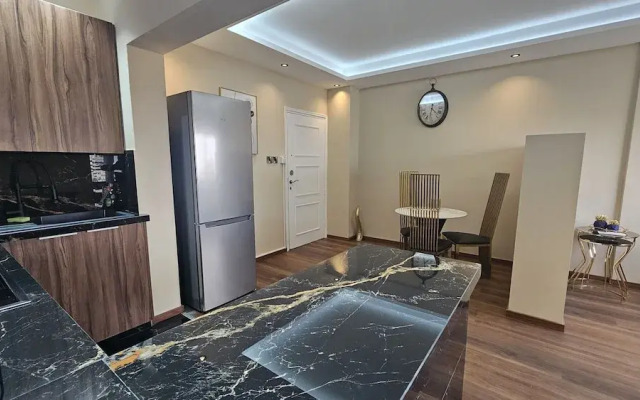38 LCA - Stay Van Gogh Apartment