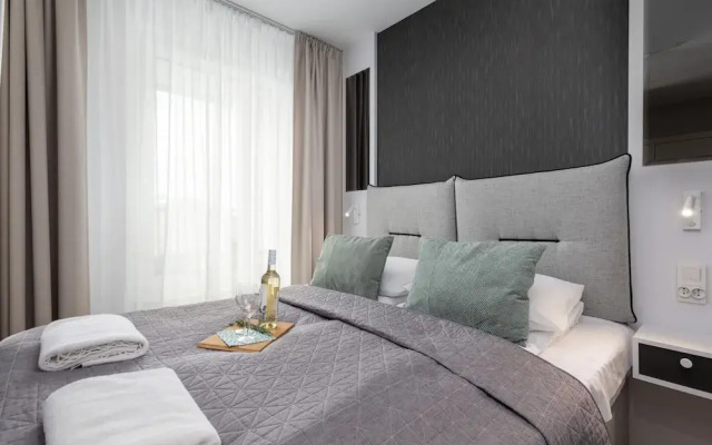 Studio Kołobrzeg Młyńska by Renters