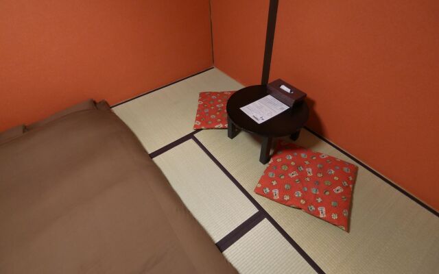 J-Hoppers Hiroshima Guesthouse - Hostel