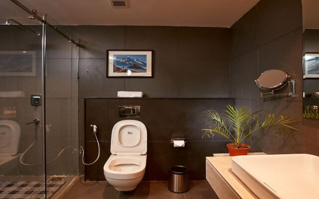 MeroStay 131 IS Hotel