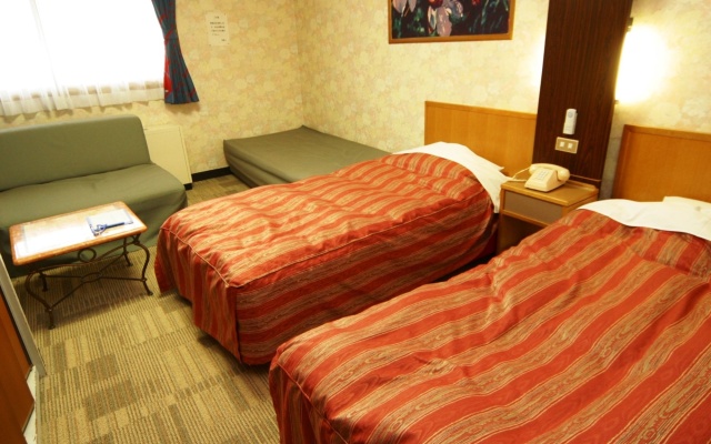 Shiga Grand Hotel – Guest Rooms – Yamanouchi
