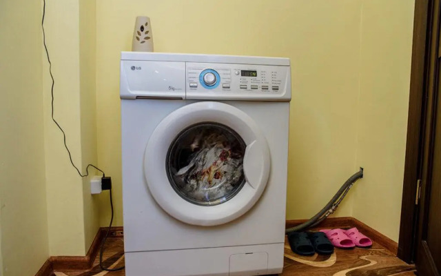 Апартаменты на улице А.О. Емельянова, 35А