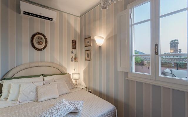 Casa Emy in Lucca With 3 Bedrooms and 2 Bathrooms