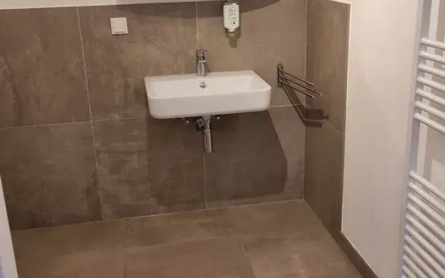 Allinone Apartments